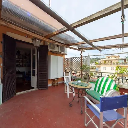 Ponte Milvio History Apartment