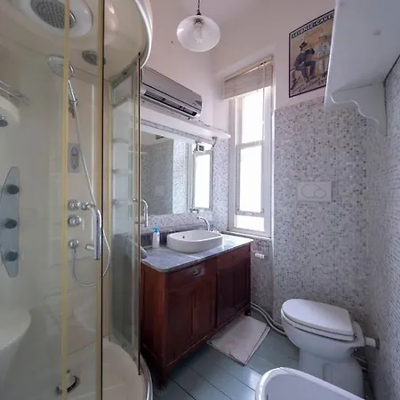 Ponte Milvio History Apartment